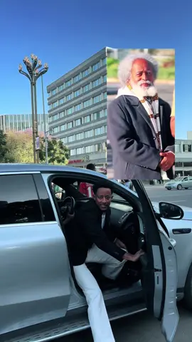 please 200k followers enadrsachew @solomon_show1 