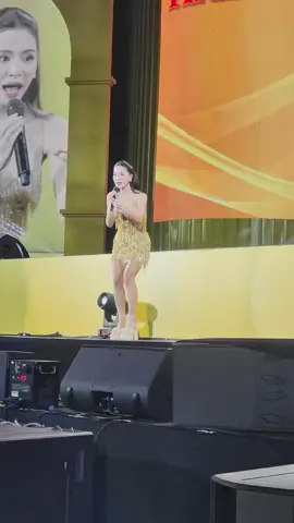 Hà Nhi tại Lễ Hội Bia Hà Nội