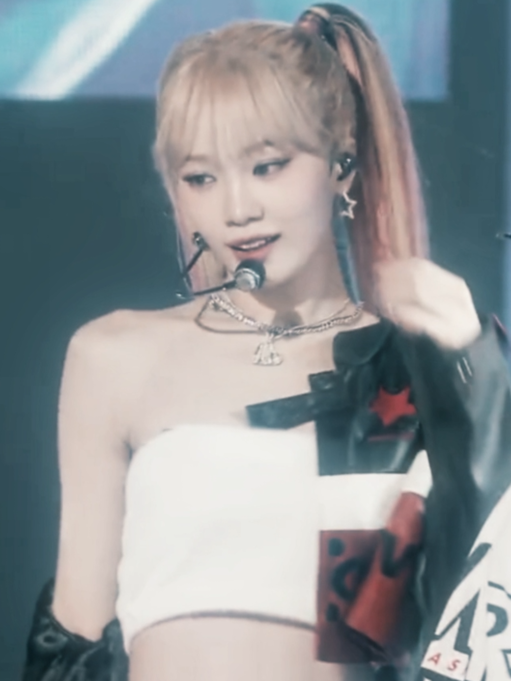 sorting thru vids too find new clips is too tiring so i dont use any new one 😀 #chaewon #chaewonlesserafim #chaewonedit #lesserafim #kpopedit 