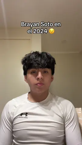 Jugaron con mi mente y pensé que no había cambiado “NADA” me molestaban con mi cirugía y me decían que me veía totalmente igual pero con buena alimentación full pasados diarios y drenando los líquidos retenidos de mi rostro pude mejorar mucho ❤️ #brayansoto 