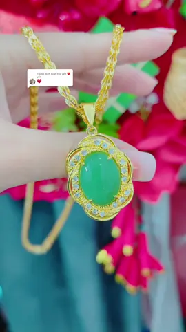 Trả lời @yến ❤️ yến dây chuyền mặt cẩm thạch tặng mẹ bao sang #trangsuc #hoakendy #610 #xuhuong #daychuyennu 