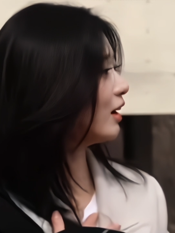 oh jadi ini orangnya yang vibesnya mantan banget #kimminju #minju 