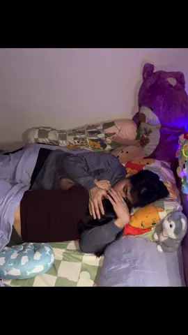 အနွေးထွေးဆုံး ရင်ခွင်တစ်စုံ💞#viral #fyp 