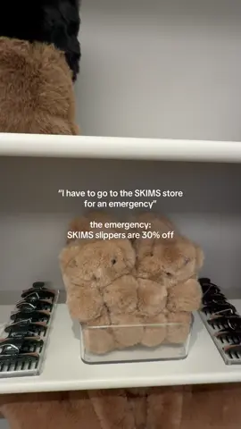 SKIMS Holiday Shop is 30% off in store and online during the SKIMS Black Friday Sale. 