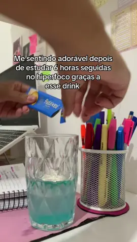 Me sentindo adorável 🧠✨ #estudos #concurseiro 