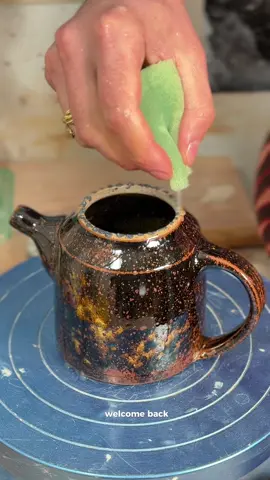 i love this clay body #pottery #asmr 