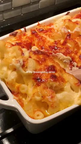 Creamy Mac and cheese 