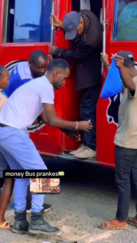 Boqorka gym Prnka public Nairobi Kenya🇰🇪🫢😂😂😂 #kenyantiktok  #somalitiktok  #boqorka_gym  #boqorkagym  #prank 