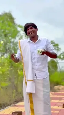 O influenciador Suraj Chavan foi eleito  “o homem mais lindo da India”.#viral #viralvideo #indian #popular #india 