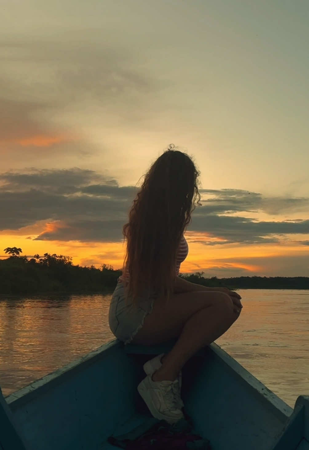 Mi incondicional, mi cómplice   #islademonos #pucallpaperú🌴🦜🐍🐢🦥 #selva #fyp #boymom 