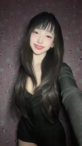 ดูชุดนี้กันไปก่อน ยังบ่ว่างถ่ายใหม่ฮ่าฮ่าฮ่า