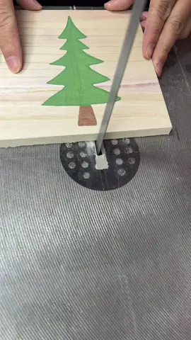 Just the Sound of Cutting – ASMR Wood Slice🔥🌪️ Relaxing ASMR for your feed 🇺🇸🔪 #asmr #pureasmr #visualart #satisfyingprocess 