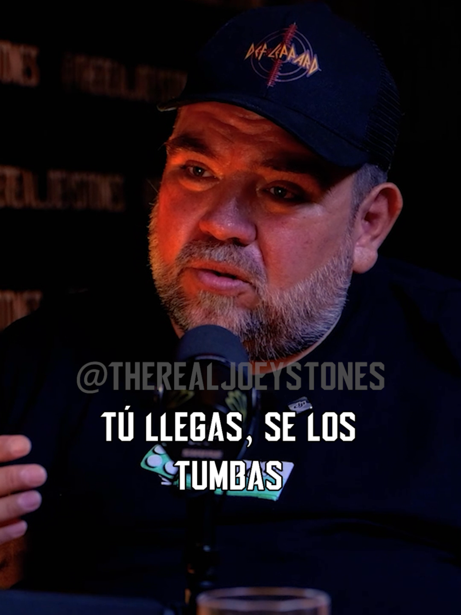 ME INVITARON A UNOS BUSSINES...¡ME CONVENCIERON! VIDEO COMPLETO: https://youtu.be/rD3zzFCWSfE IG: https://www.instagram.com/joeystonespodcast/ SHOP: Shop: https://www.joeystones.com/ Tiktok: https://www.tiktok.com/@therealjoeystoness Spotify: https://open.spotify.com/show/2BTKubz08pXb76nNL9iC8r