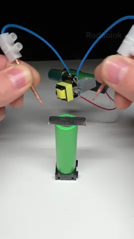 DIY Mini Spot Welder ⚡ 