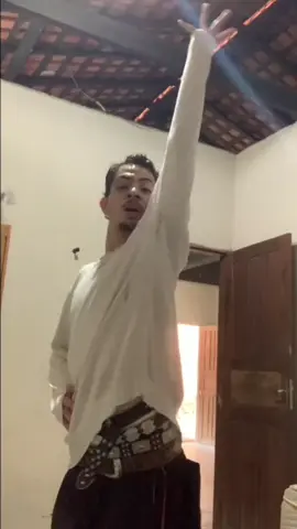 Acho que bugou… ⚙️🪛🛠️🔩 #catwalk #fy #fyp #foryou 