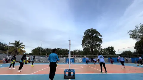 Selamat bertanding dan tetap junjung tinggi sportivitas. Terima kasih atas dukungan dan partisipasinya #pamesuncup #turnamenvoli #vollytarkam #vollycantik #viral @Yuze Ayue shop @Intan_istidiana🐢 @🕊️🕊️🕊️ 