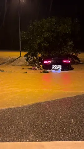 สถานการณ์น้ำท่วมเส้นหาดใหญ่-ปัตตานี   บ.ทุ่งส้าน อ.จะนอ ต.จะโหนง เวลา21:30นาที ต่อหน้าตอตา🥲#น้ําท่วม68 #น้ําท่วมหาดใหญ่ #จะโหนง #จะนะสงขลา #นํ้าท่วมภาคใต้✌🏻❤ 