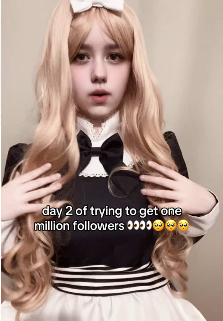 holy engagement bait amiright fellas #animecosplay #hetaliacosplay 