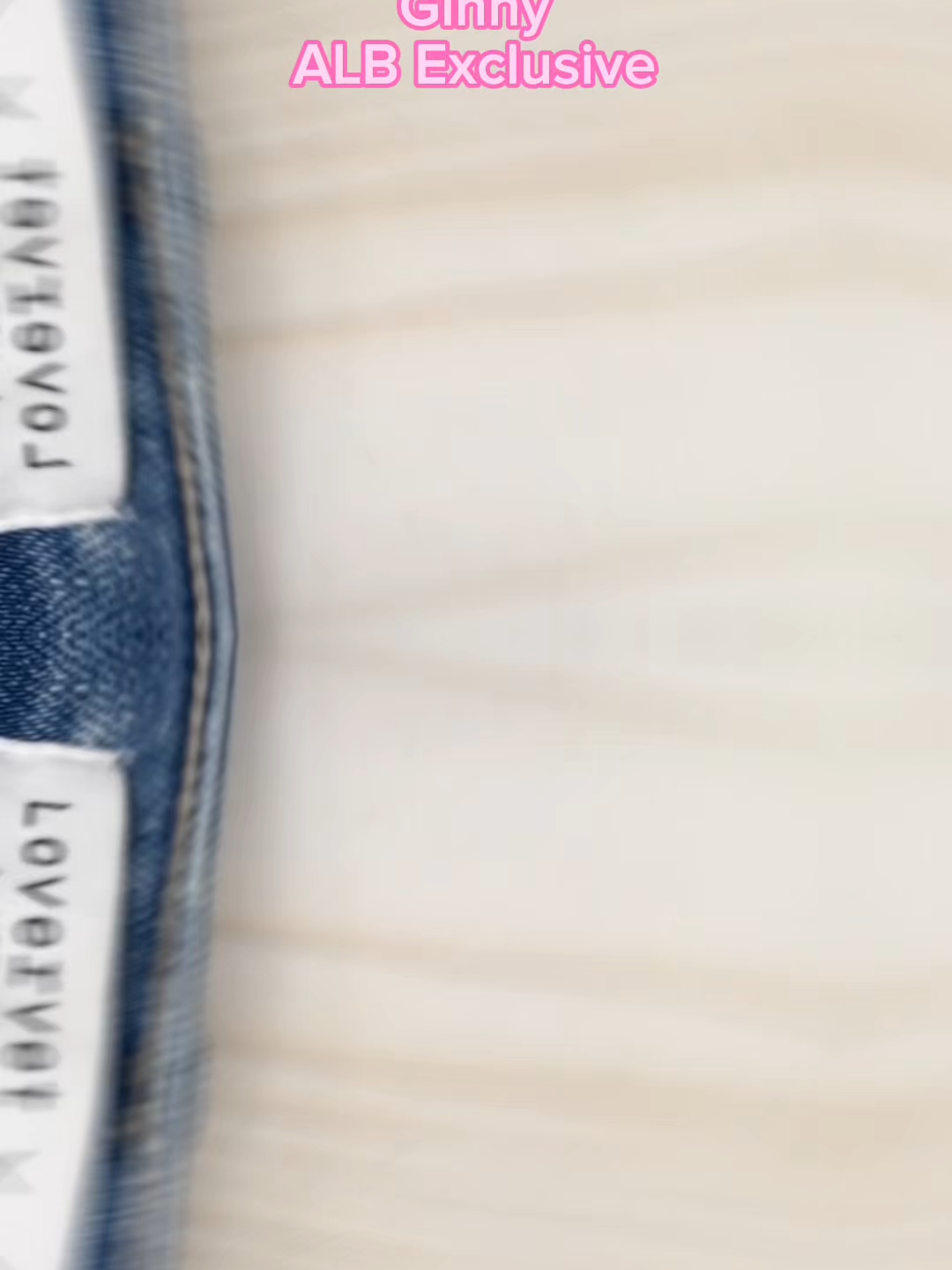 If jeans could flirt… it’d be these. Laid-back fit, raw hem, and a knee rip just edgy enough to feel cool again. #TikTokShopBlackFriday #StyleandSparkle #fallcollection