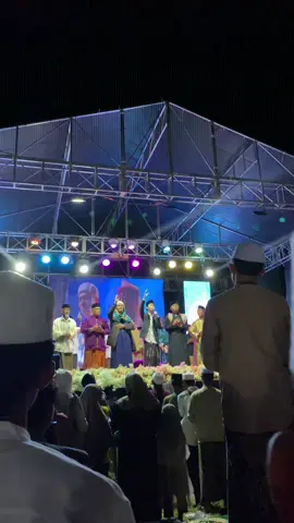 🤲🏻 #hadrohsholawat #sholawatan #bahrusysyafaatlampung #gusrodhi #gusazmiaskandar @Rodhi.ahsan.ad 