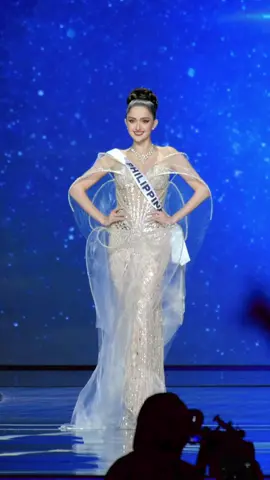Evening gown competition of Miss Universe 2025 : Philippines “Ahtisa Manalo” 🤍✨🇵🇭 . #missuniverse  #missuniverse2025  #missuniversephilippines  #sarinkp 