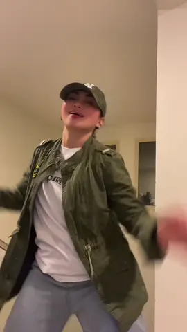 eyyyy 😎👌  dc by @japi22_🇯🇵K💪  #swaggmama #adm⚓️ #👣thefootprints👣 #grotik🤍 #teamguardian 