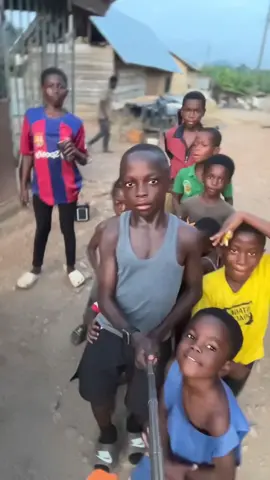 Dancing to celebrate life 😂😂#ghanatiktokers🇬🇭🇬🇭🇬🇭 #ghanatiktokers🇬🇭🇬🇭🇬🇭 #dancer 