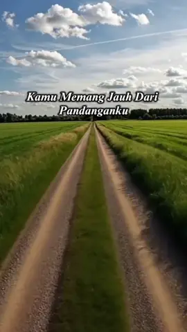 JAUH DARI PANDANGANKU #katakatamotivasi #nasehathidup #quotes #asepmaura #CapCut 