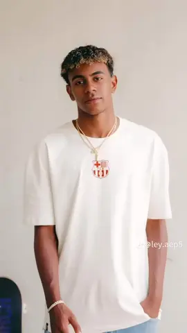 qui est le plus beau  @Lamine Yamal @fcbarcelona #LAMINEYAMAL 