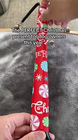 The absolute seriously perfect dog gift 😭 #tiktokmademebuyit #dogs #doglover #toastyhoody #dog 