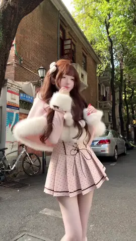 好可爱#thoitrangnu #outfit 