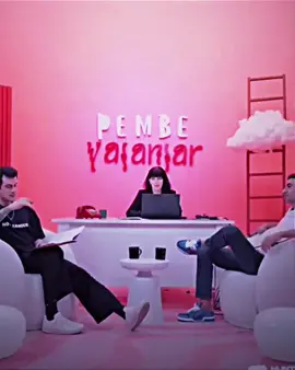 Türkiyenin en iyi rapçisi Ati242. . . . #ati242 #global #keşfet #kesfetbeniöneçıkart #fyp @ati242official 