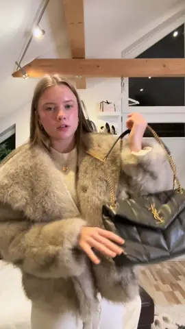 pack my bag for amsterdam with meeee