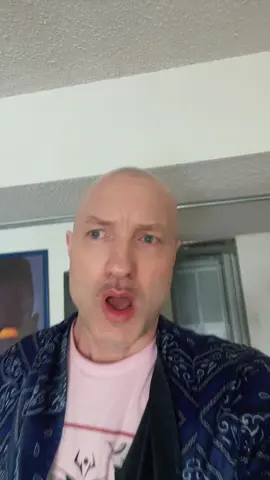 Is this a Mandela effect cause I know I blocked her #krisjenner #blocked 