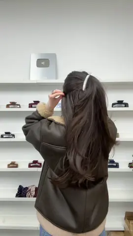 banana clips>>> #fyp #hairtok #bananaclip #hairstyle #hairtutorial 