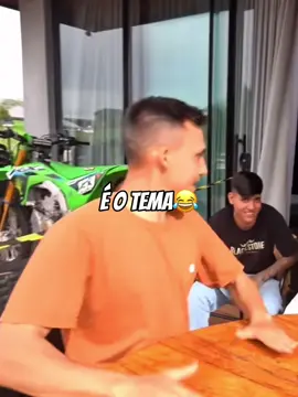 É o tema😂 o digo é muito bom kakakakakakakakk #renatogarciayt #meme #hunters @Digo 