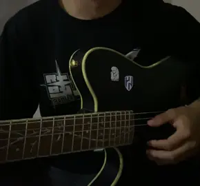 شوي من سبيستون.  #fyp #جيتار #ksa🇸🇦 #guitar 