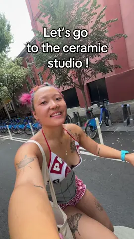 Day 1 of building my ceramic #LouisVuitton bag 💕 never finished editing & posting this last vlog of the summer probably bc I have NO eyebrows and a rash ALL OVER my face 😭 #ceramicsbyameya #studiovlog