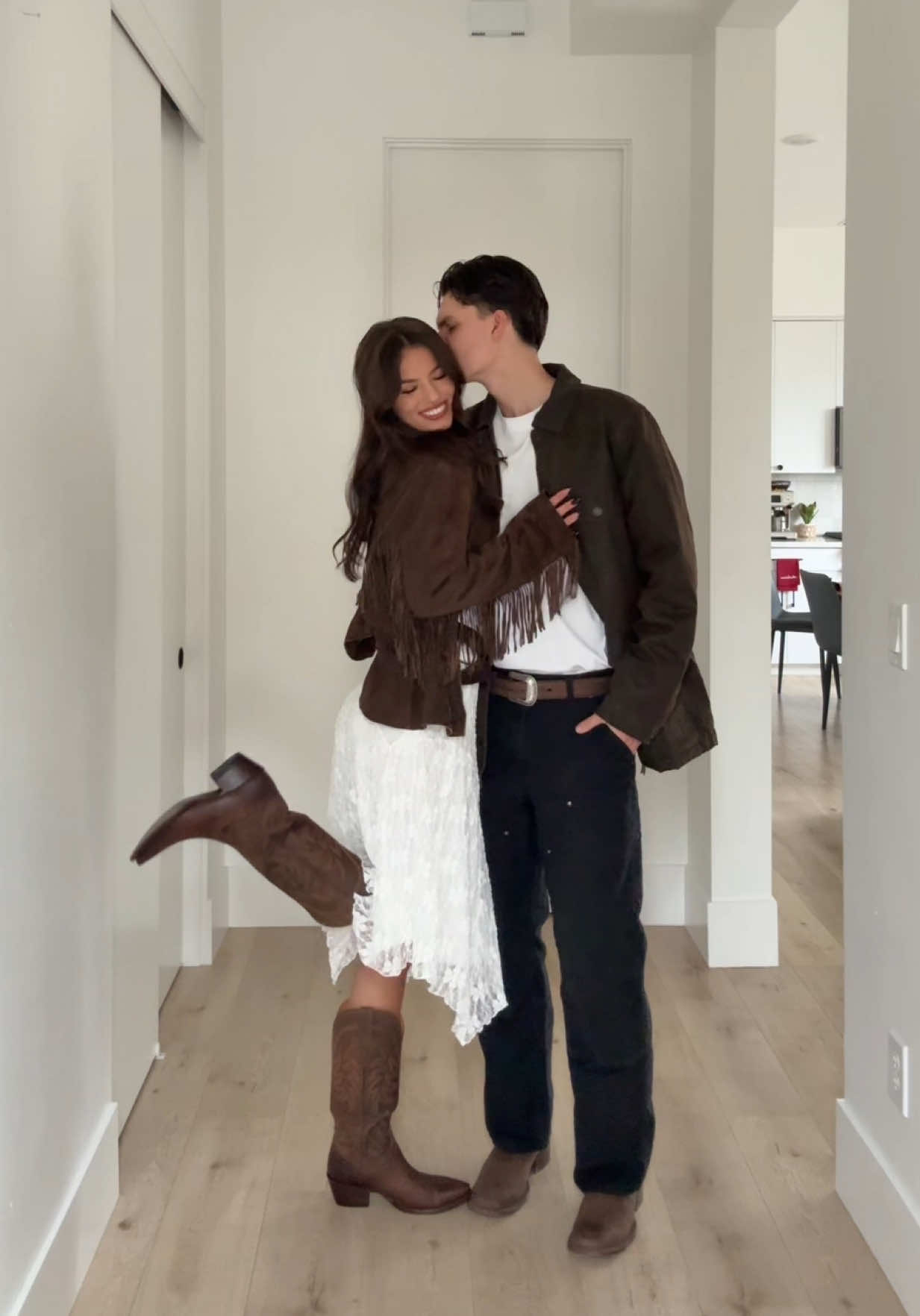 our holiday card photos look🤎 #outfit #outfitinspo #couplegoals #fyp #coupleoutfit 