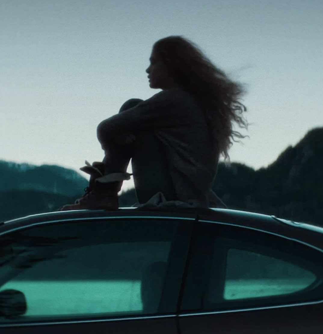 i wish i could watch this movie for the first time again. #beforeifall #fyp #beforeifalledit #viral #grimes 