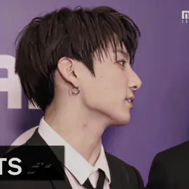 Just a month and a week left to 2016 are we excited  ~ #jungkook #jungkookedit #btsedit #bangtan #bts  Jeon Jungkook Transition 16 Shots Edit