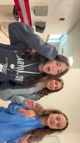 mi frens 🥹 @🩷Miranda🩷 @Brooke💝💋⭐️ 