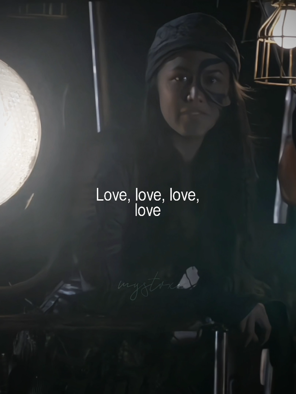 Literally male and female version of each other - #the100 #emorikomsangedakru #memori #johnmurphy #edit 