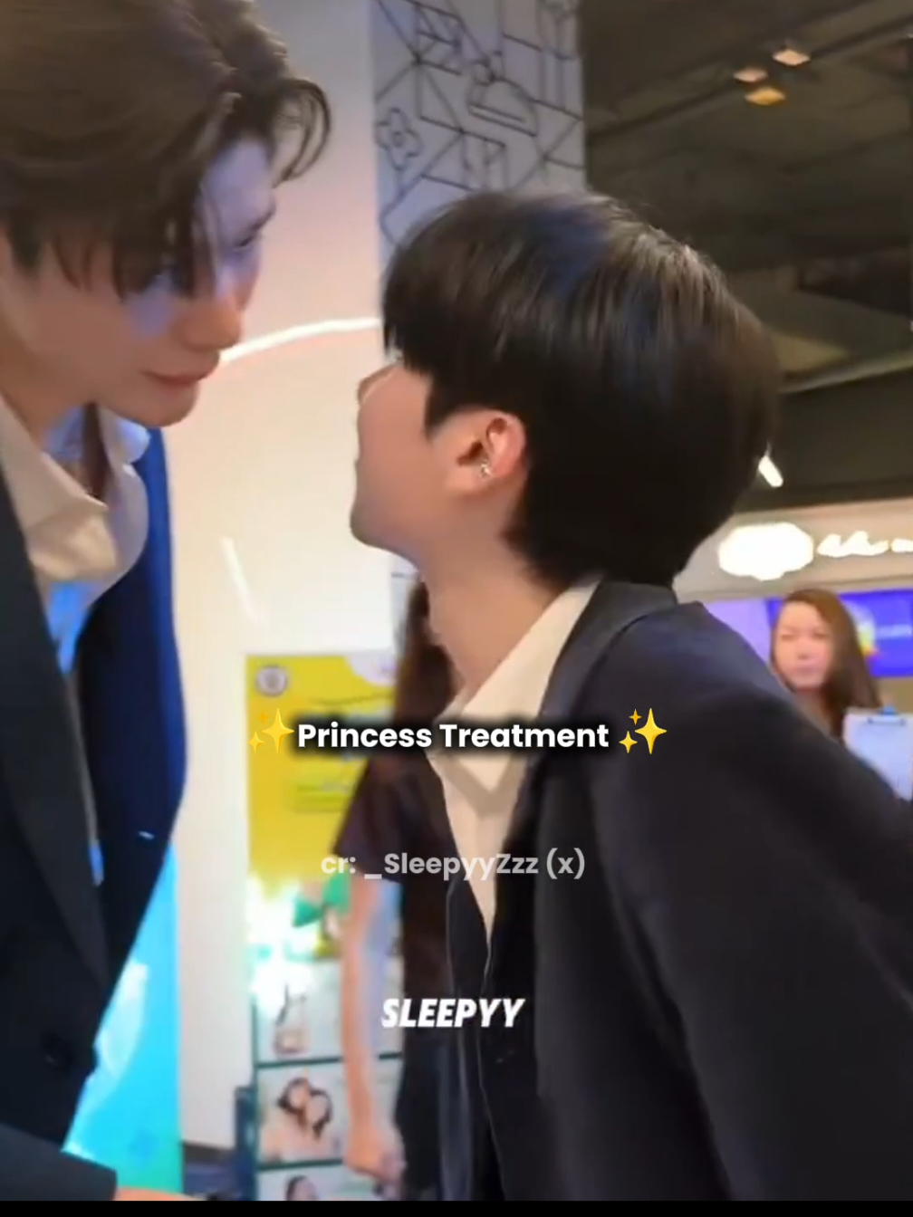 yeah, just like that #jimmyohm #jimmy_jimmoi #ohmkrit #jimmyjimmoi #ramilpaytai 