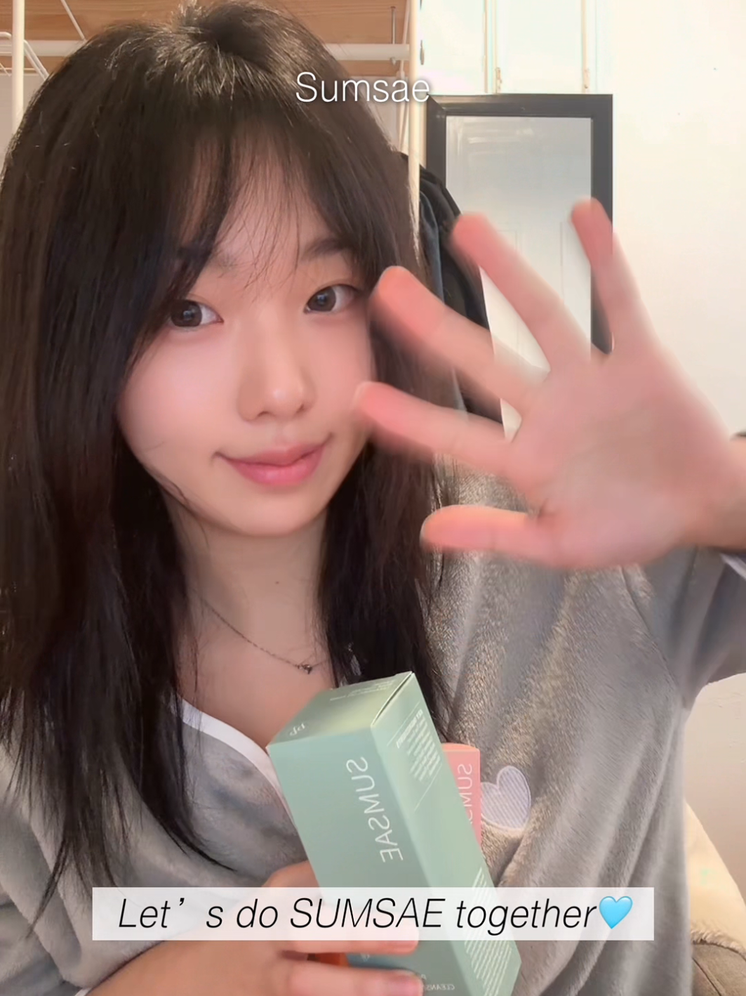 SUMSAE is science-made glow.✨️ Created by a doctor daughter and her dad, a former K-beauty R&D head 🔬✨ 🌻Pure Vitamin C A fresh and powerful vitamin C formula that brightens your skin and gives a clean, instant glow. 🌸 Isoflavone Hydrating Essence Powered by Cheonggukjang, the OG Korean superfood 🫛✨ Fermented soy isoflavones deliver deep hydration, bounce, and long-lasting softness. 🌿Pore Control Cleansing Gel Foam A gentle gel-to-foam cleanse that melts impurities and refines pores without stripping. Real science. Real results. Family formulated for your everyday glow 💗 #kbeautyskincare #sumsae #CleansingGelFoam #IsoflavoneEssence #PureVitaminCSerum 