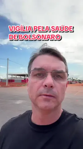 Vamos invocar o Senhor dos Exércitos! A oração é a verdadeira armadura do cristão. É por meio dela que vamos vencer as injustiças, as lutas e todas as perseguições. Tenho um convite especial para você: assista ao vídeo até o final! VIGÍLIA PELA SAÚDE DE BOLSONARO E PELA LIBERDADE NO BRASIL! Sábado, 22 de novembro, 19h, no balão do Jardim Botânico, na altura do condomínio Solar de Brasília 2. #fy #bolsonaro #flaviobolsonaro #ultimasnoticias #oracao 