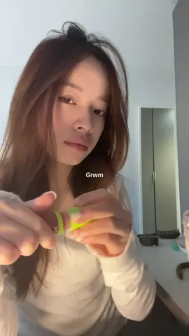 @HEMEKO sweet potato sunscreen  @클리오 찐 clio glow mesh cushion  @Luxcrime Official blush  @GOGO TALES ID eyeliner  Ettusais mascara  @flowerknows.usa powder  @AOU cosmeticsvn aou foggy bar  @nyx fat oil  