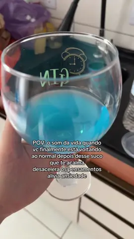 A vontade de viver e fazer as coisas voltando depois desse suco #rotinacansativa #menteconfusa #desmotivação 