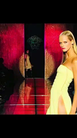 #carmenkass for Versace 1999 #SuperModel #fypシ゚ #versace 
