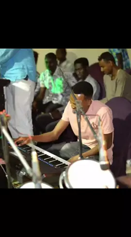 نانسي ارسالية والعازف محمد عبيد #محمد_عبيد #شرق_السودان_القضارف_كسلا_بورتسودان🔥🌹 #عاد_نشر #امدرمان_اولاده_صعبين #شرق_النيل 